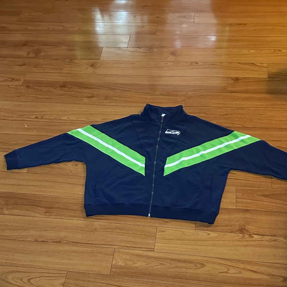 Women’s Wear By Erin Andrews Seattle Seahawks Jacket. Size 3X Brand New